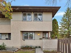 3117 138 AV NW  Edmonton, AB T5Y 1R1