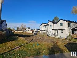 9442B 153 ST NW  Edmonton, AB T5R 1R3