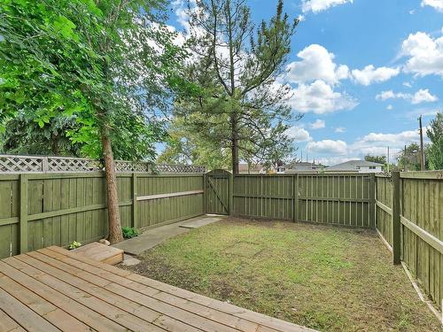 904 Abbottsfield Road, Edmonton, AB - Outdoor