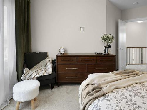 1540 151 Avenue, Edmonton, AB - Indoor Photo Showing Bedroom