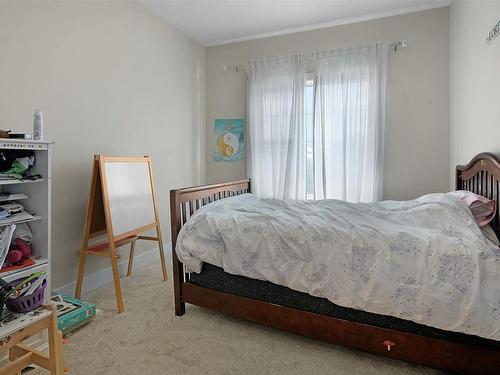 1540 151 Avenue, Edmonton, AB - Indoor Photo Showing Bedroom