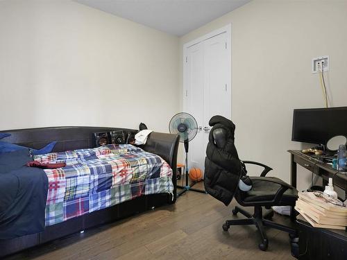 1540 151 Avenue, Edmonton, AB - Indoor Photo Showing Bedroom