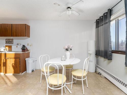 406 57 Brown Street, Stony Plain, AB - Indoor Photo Showing Dining Room