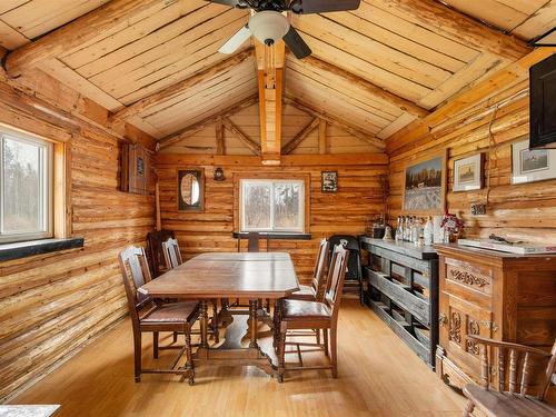 48030B Rge Road 85, Rural Brazeau County, AB - Indoor Photo Showing Dining Room