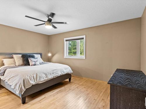 277 52514 Rge Road 223, Rural Strathcona County, AB - Indoor Photo Showing Bedroom