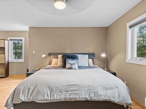 277 52514 Rge Road 223, Rural Strathcona County, AB - Indoor Photo Showing Bedroom