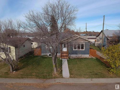 5012 48 Av, Onoway, AB 