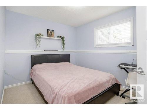 1566 34A Avenue, Edmonton, AB - Indoor Photo Showing Bedroom