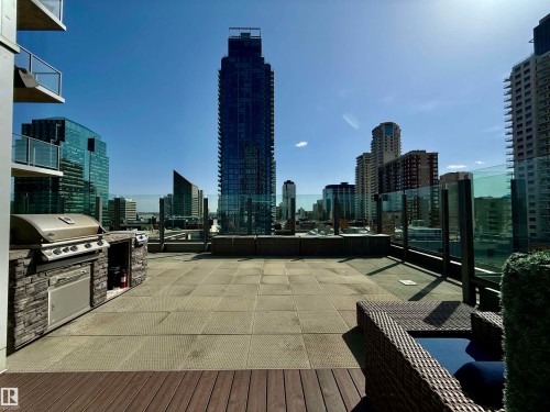 609 10238 103 Street, Edmonton, AB - Outdoor