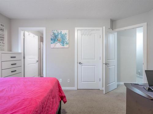 28 9515 160 Avenue, Edmonton, AB - Indoor Photo Showing Bedroom