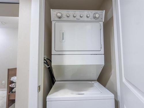 28 9515 160 Avenue, Edmonton, AB - Indoor Photo Showing Laundry Room