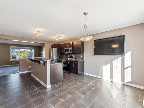 3607 12 St Nw, Edmonton, AB 