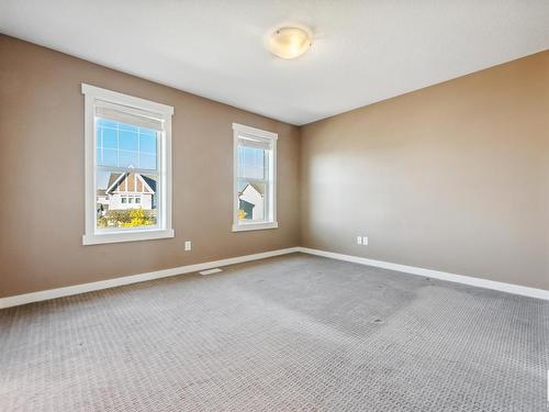 3607 12 St Nw, Edmonton, AB 