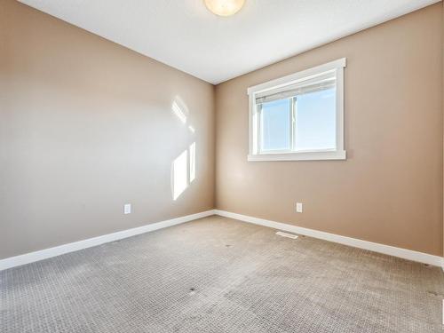 3607 12 St Nw, Edmonton, AB 