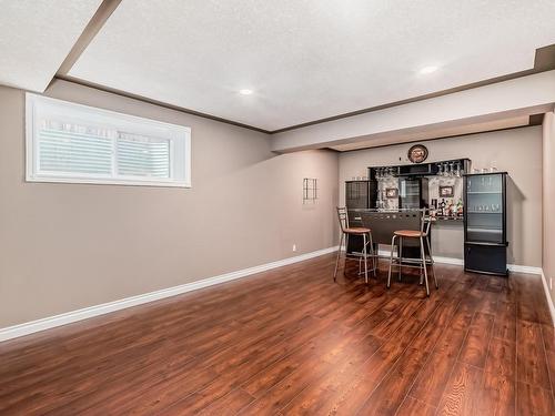 1528 Cunningham Cape, Edmonton, AB - Indoor