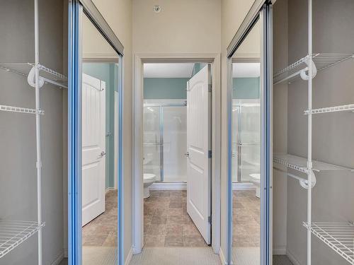 318 2503 Hanna Crescent, Edmonton, AB - Indoor Photo Showing Bathroom