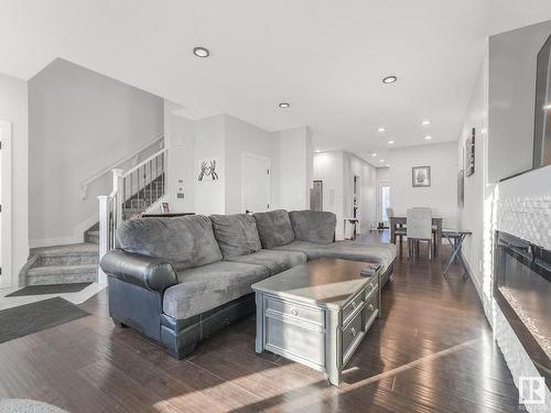 6056 179 Avenue, Edmonton, AB - Indoor Photo Showing Living Room With Fireplace