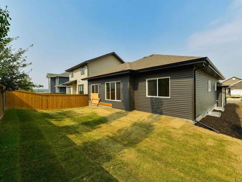 5 Darby Cr, Spruce Grove, AB 