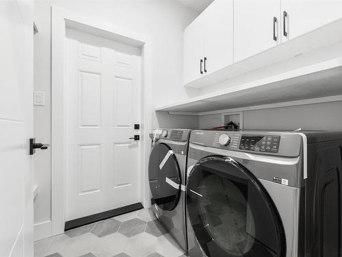 5 Darby Crescent, Spruce Grove, AB - Indoor Photo Showing Laundry Room