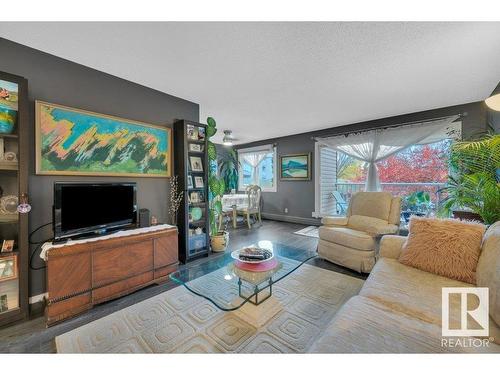 201 5125 Riverbend Road, Edmonton, AB - Indoor Photo Showing Living Room