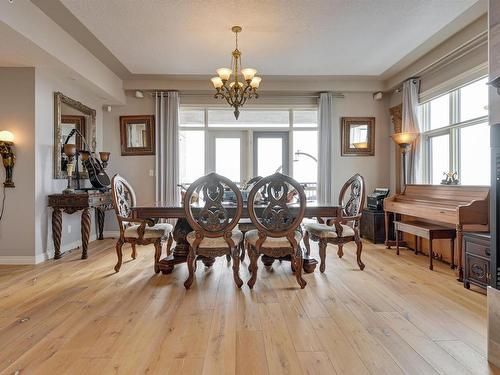 2004 9020 Jasper Avenue, Edmonton, AB - Indoor Photo Showing Dining Room