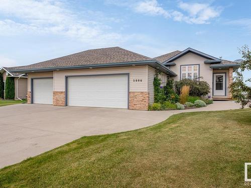 3006 Red Fox Dr, Cold Lake, AB 