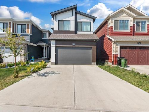 4108 Hawthorn Co Sw, Edmonton, AB 