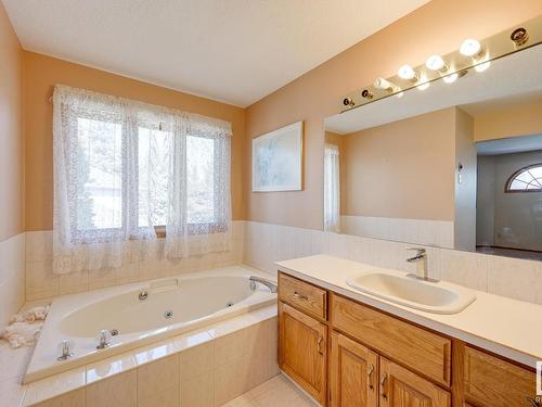 3 Fieldstone Cv, Spruce Grove, AB 