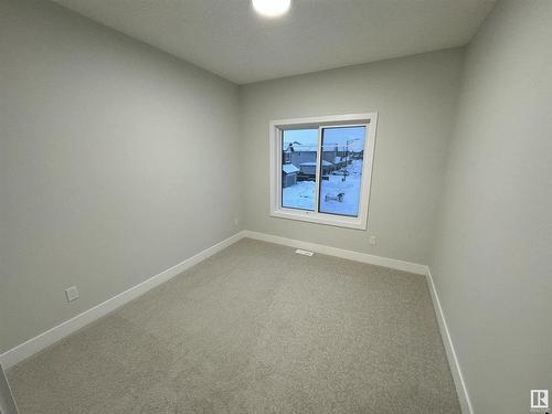 17039 45 Street, Edmonton, AB - Indoor Photo Showing Other Room