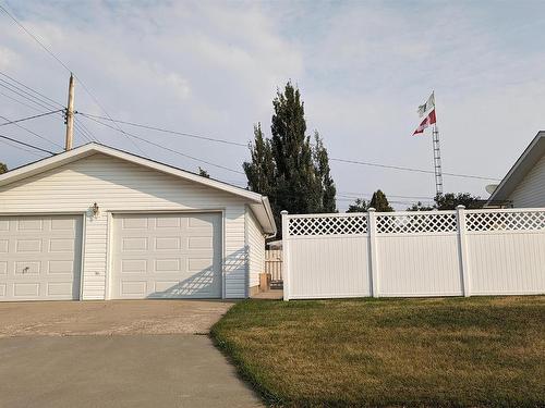 6002 50 St, Vegreville, AB 