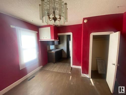 11523 91 Street, Edmonton, AB - Indoor Photo Showing Other Room