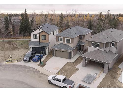 672 Astoria Way, Devon, AB - Outdoor With Facade