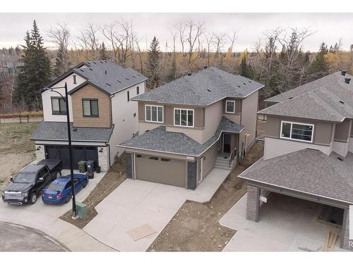 672 Astoria Way, Devon, AB - Outdoor With Facade