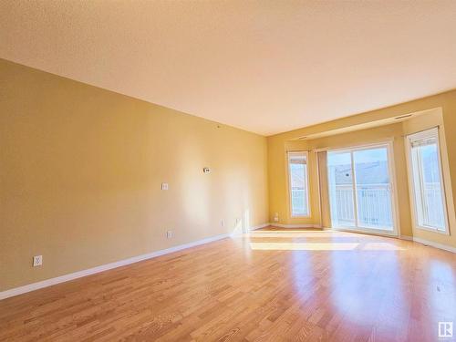 410 4304 139 Avenue, Edmonton, AB - Indoor Photo Showing Other Room