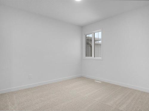 2026 13A Avenue, Edmonton, AB - Indoor Photo Showing Other Room