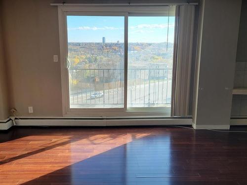 603 9028 Jasper Avenue, Edmonton, AB - Indoor Photo Showing Other Room