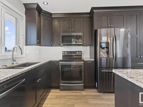 808 26 Street, Cold Lake, AB - Indoor Photo Showing Kitchen With Stainless Steel Kitchen With Double Sink With Upgraded Kitchen