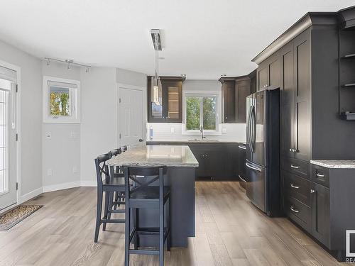 808 26 Street, Cold Lake, AB - Indoor Photo Showing Kitchen With Stainless Steel Kitchen