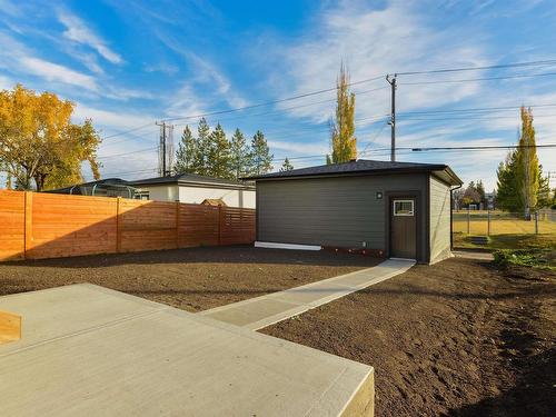 8105 144 St Nw, Edmonton, AB 