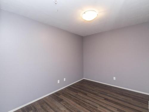 407 10311 111 Street Nw, Edmonton, AB - Indoor Photo Showing Other Room