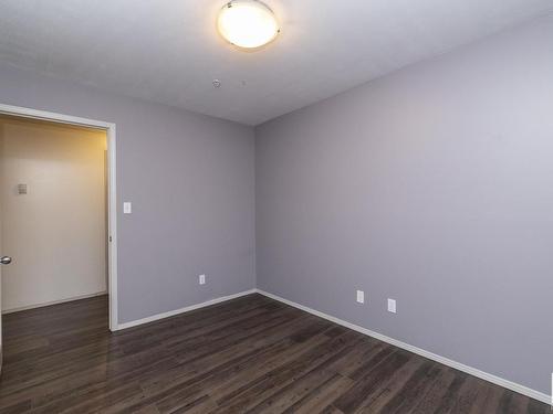 407 10311 111 Street Nw, Edmonton, AB - Indoor Photo Showing Other Room