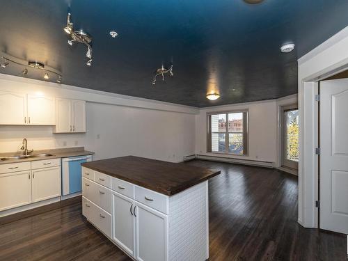 407 10311 111 Street Nw, Edmonton, AB - Indoor Photo Showing Kitchen With Double Sink