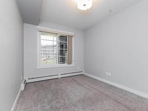 114 3670 139 Avenue, Edmonton, AB - Indoor Photo Showing Other Room