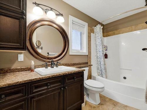 58 Greenfield Crescent, Fort Saskatchewan, AB - Indoor Photo Showing Bathroom