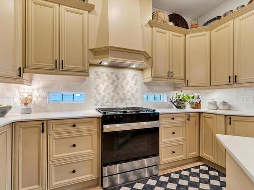 58 Greenfield Crescent, Fort Saskatchewan, AB - Indoor Photo Showing Kitchen