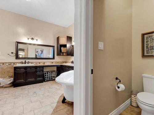 58 Greenfield Crescent, Fort Saskatchewan, AB - Indoor Photo Showing Bathroom