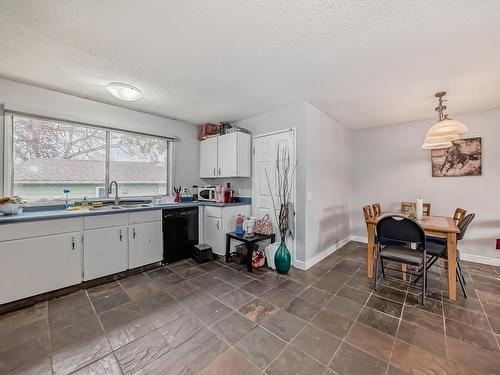 3139 67 St Nw, Edmonton, AB 