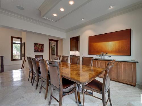 925 Hollingsworth Bend, Edmonton, AB - Indoor Photo Showing Dining Room