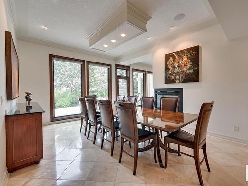 925 Hollingsworth Bend, Edmonton, AB - Indoor Photo Showing Dining Room