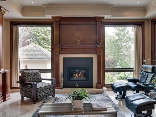 925 Hollingsworth Bend, Edmonton, AB - Indoor Photo Showing Living Room With Fireplace